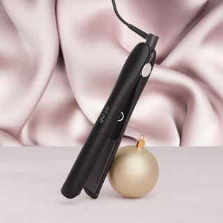 GHD Gold Hair Straightener Festive Gift Set In Black (Worth £256.50)