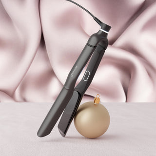 GHD Sculpt  Interactive Hair Straightener Festive  Gift  Set In Black (Total Value £431.50)